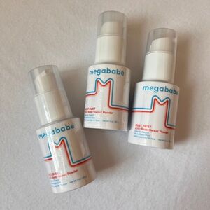 Megababe Bust Dust Anti-Boo-Sweat Powder - White